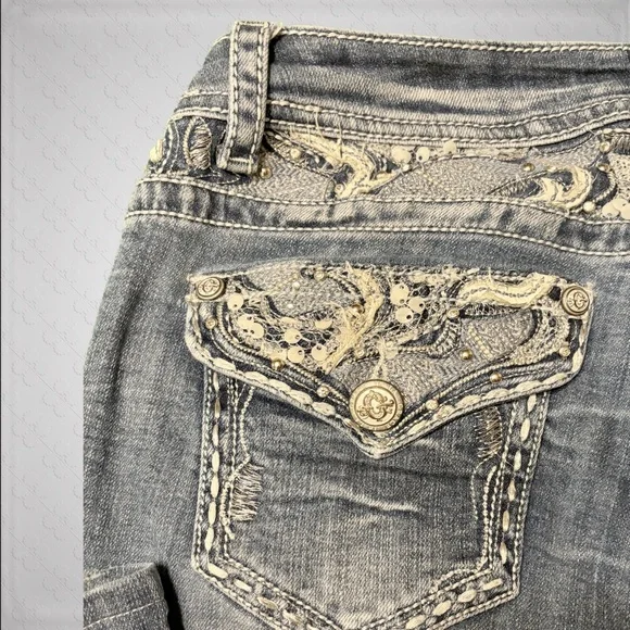 VGUC Grace In LA Boot Cut Jeans Size 31 Inseam 30.5 Rise 8 Inches - Picture 5 of 6